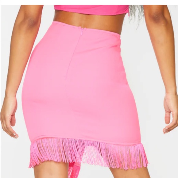 Adorable pink fringe skirt NWT - Picture 5 of 5